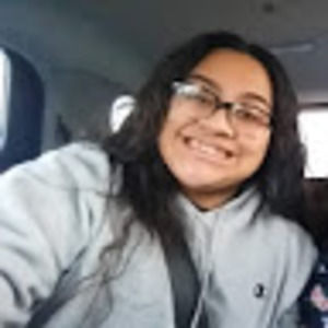 Meet your Posher, Ianeta